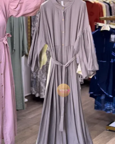 Robe Aliah 3