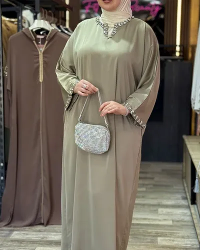 Robe Teresa 3