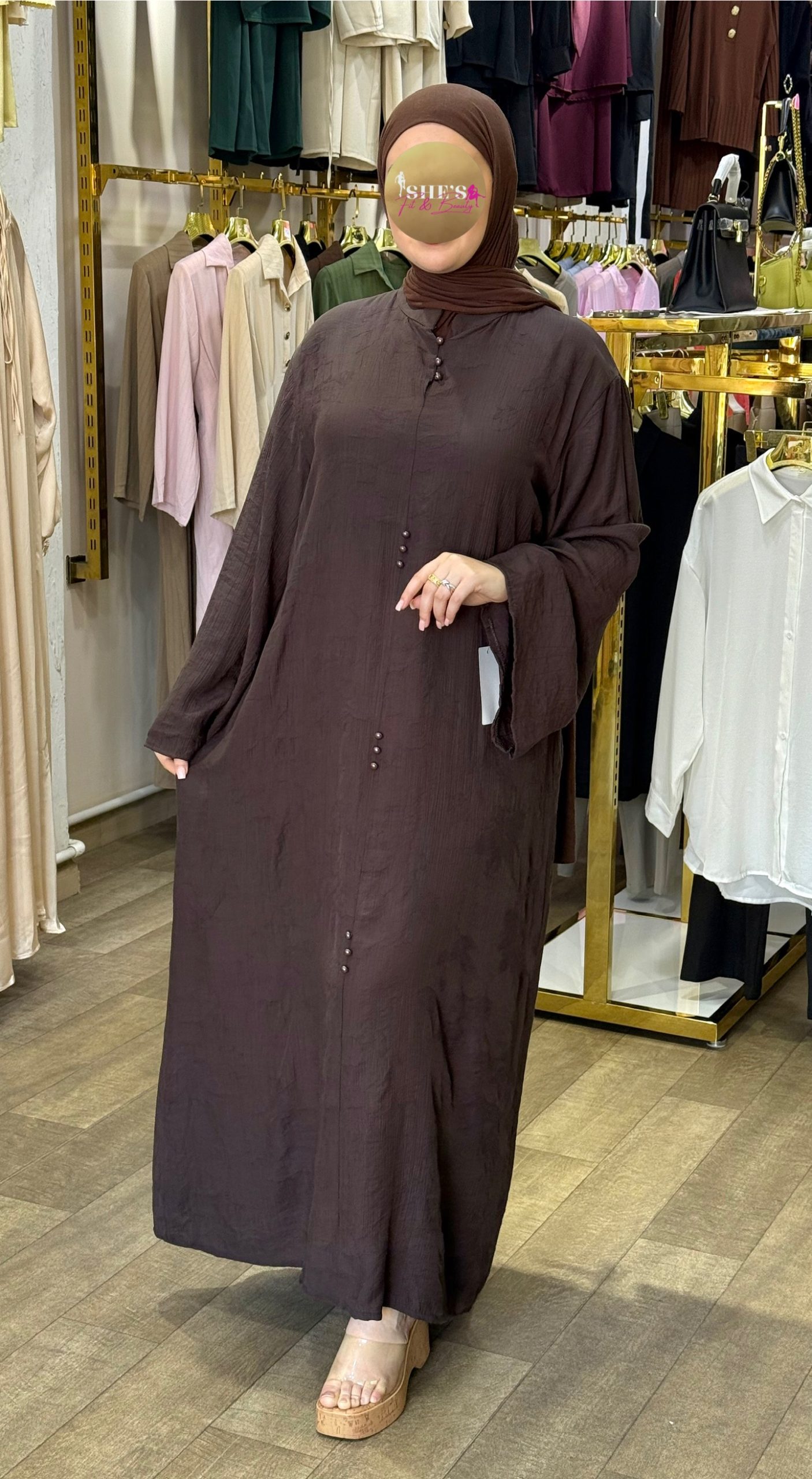 Robe Tina