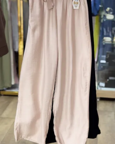 Pantalon carré noeud 4